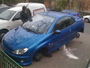 Masina pe butuci 3